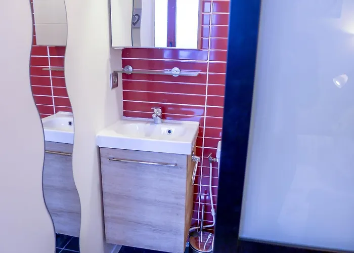 Appartement Le Bois Du Bouchet-6 By Interhome Chamonix